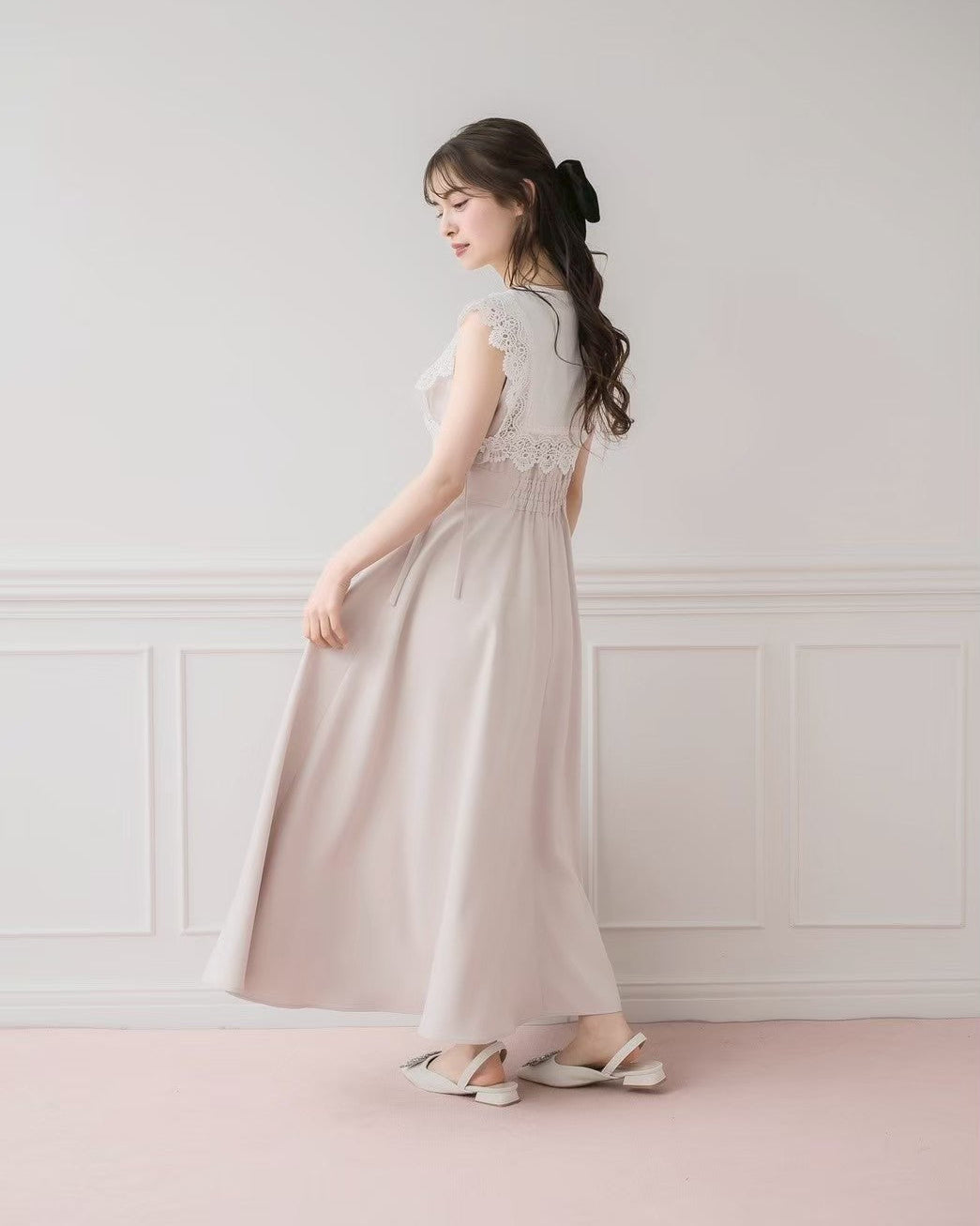 モデル身長：153cm/着用カラー：ピンクベージュ