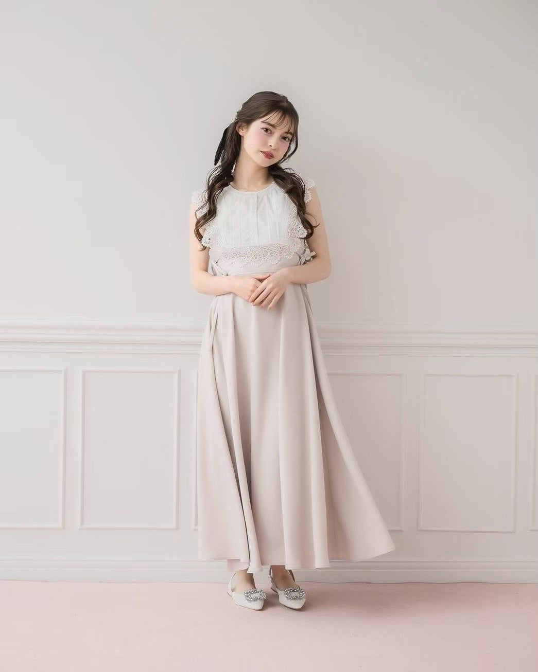 モデル身長：153cm/着用カラー：ピンクベージュ