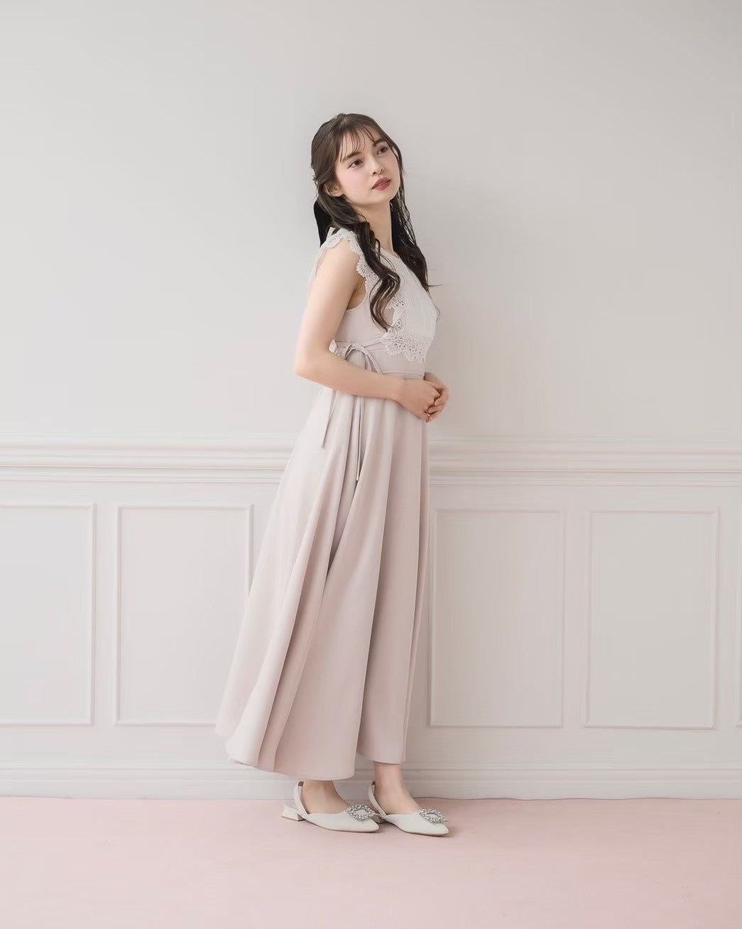 モデル身長：153cm/着用カラー：ピンクベージュ