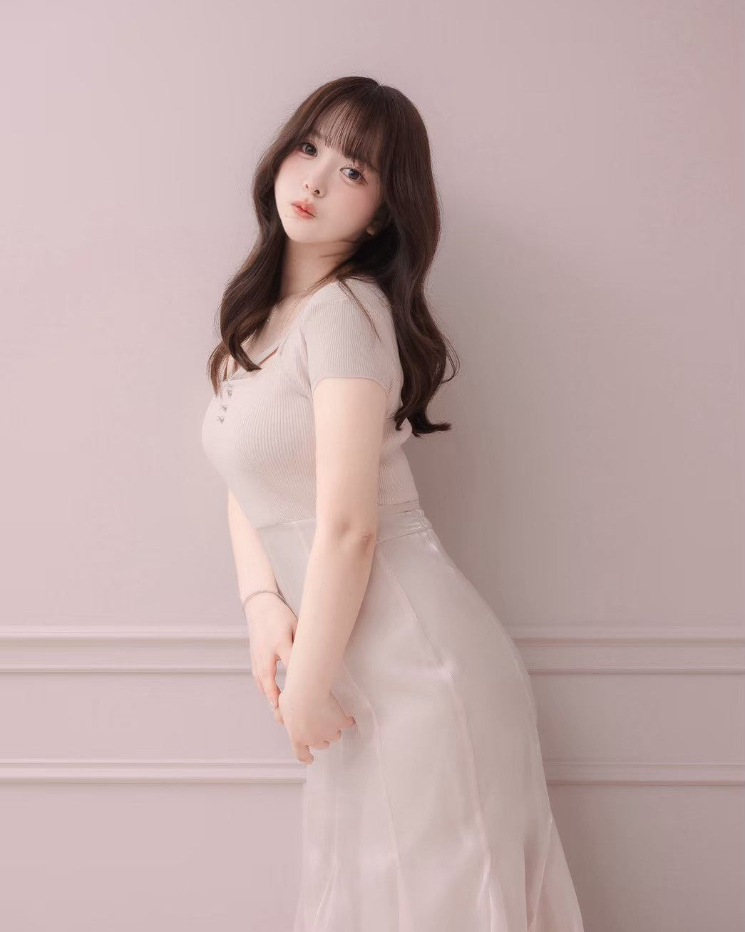 モデル身長：151cm / 着用カラー：ピンク