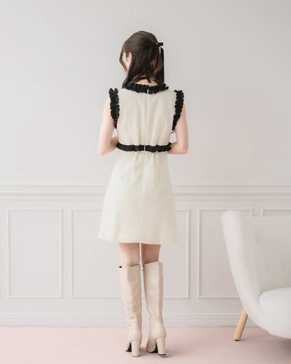モデル身長：153cm / 着用カラー：アイボリー