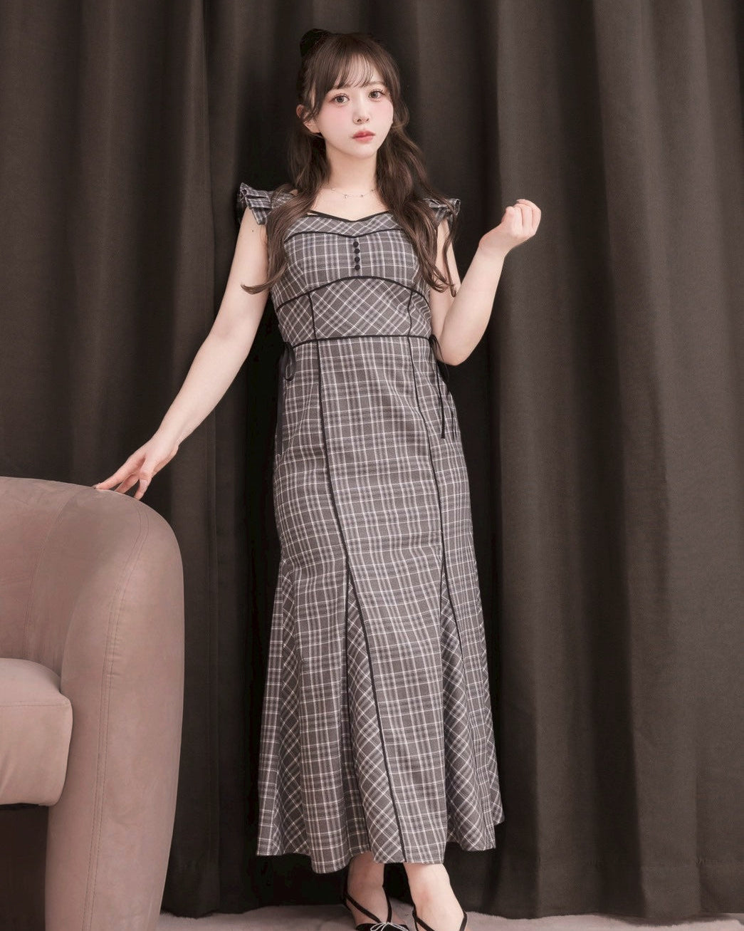 モデル身長：151cm / 着用カラー：グレーチェック