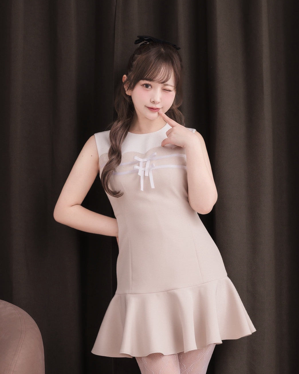モデル身長：151cm / 着用カラー：ピンクベージュ
