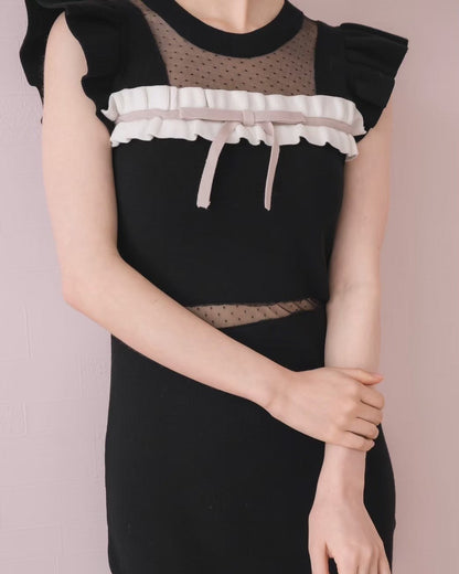 モデル身長：153cm / 着用カラー：ブラック×ピンク
