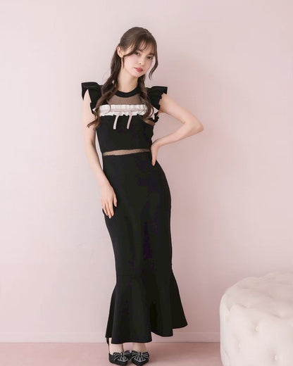 モデル身長：153cm / 着用カラー：ブラック×ピンク
