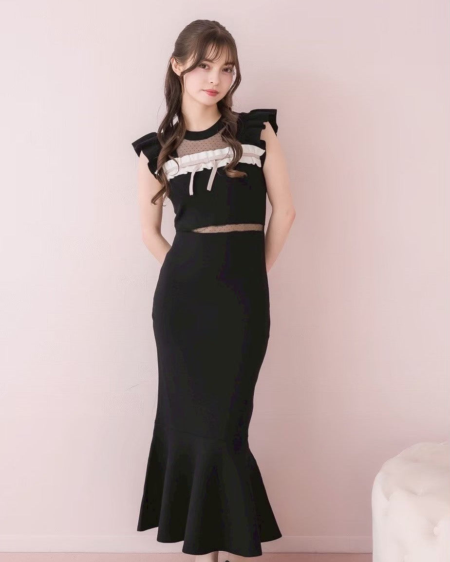 モデル身長：153cm / 着用カラー：ブラック×ピンク