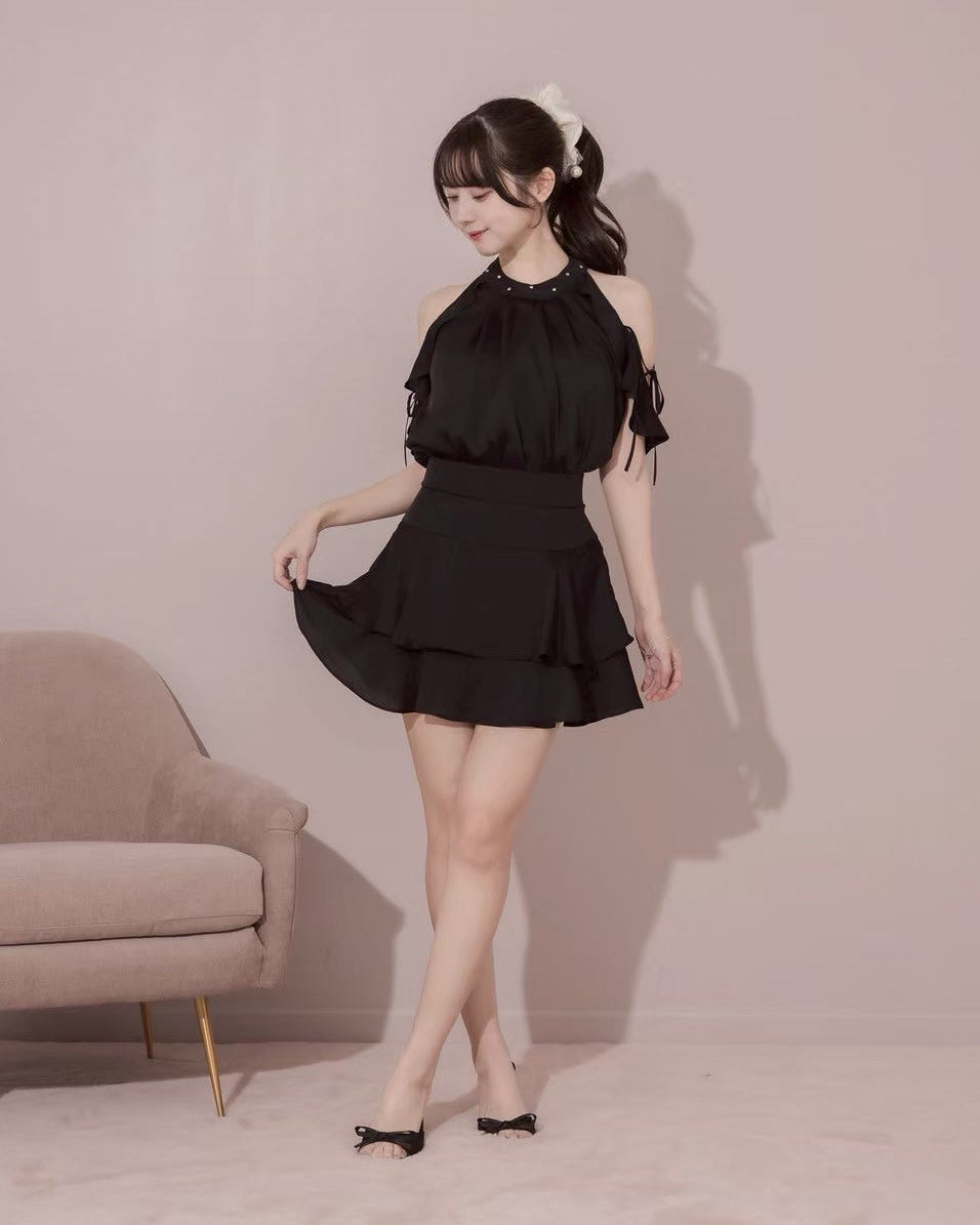 モデル身長：159cm / 着用カラー：ブラック