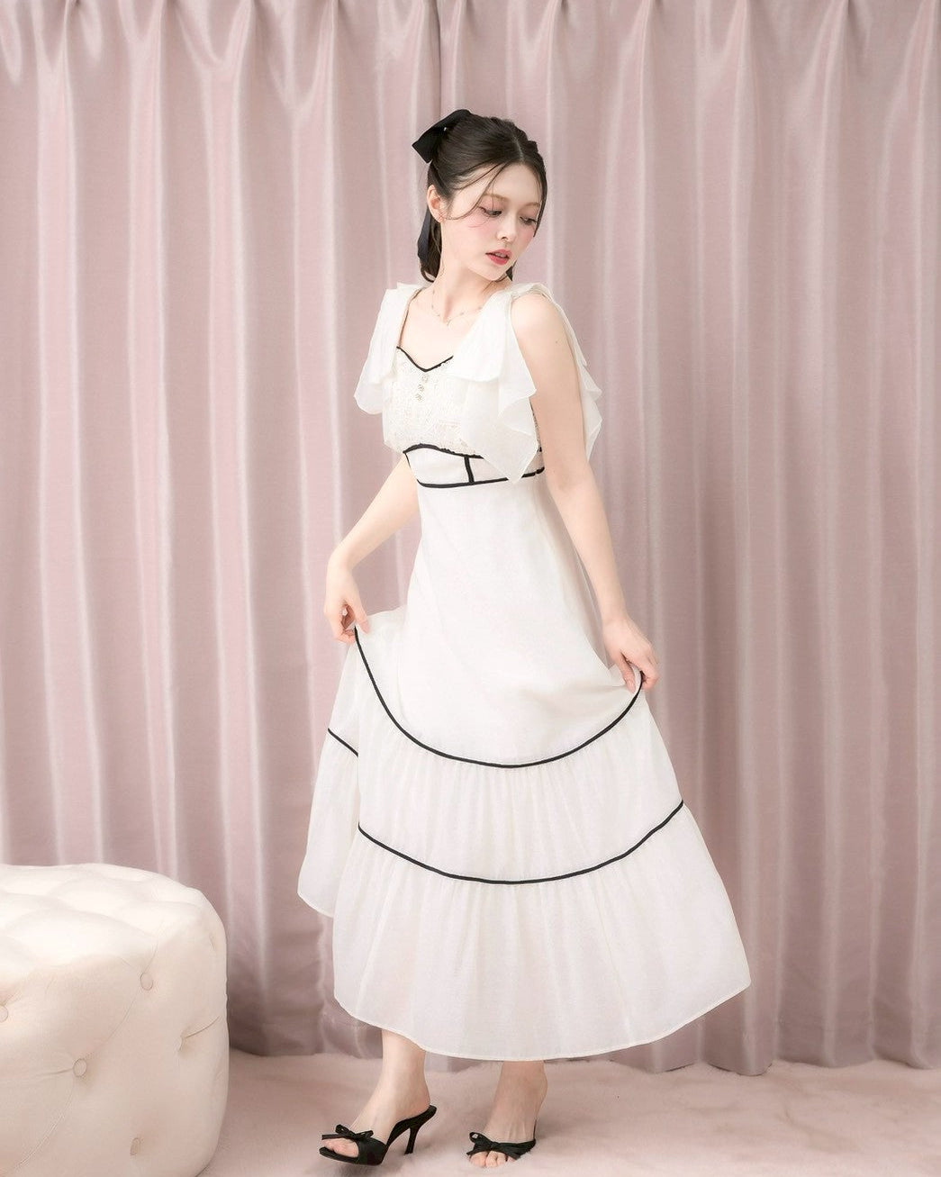モデル身長：155cm / 着用カラー：ホワイト