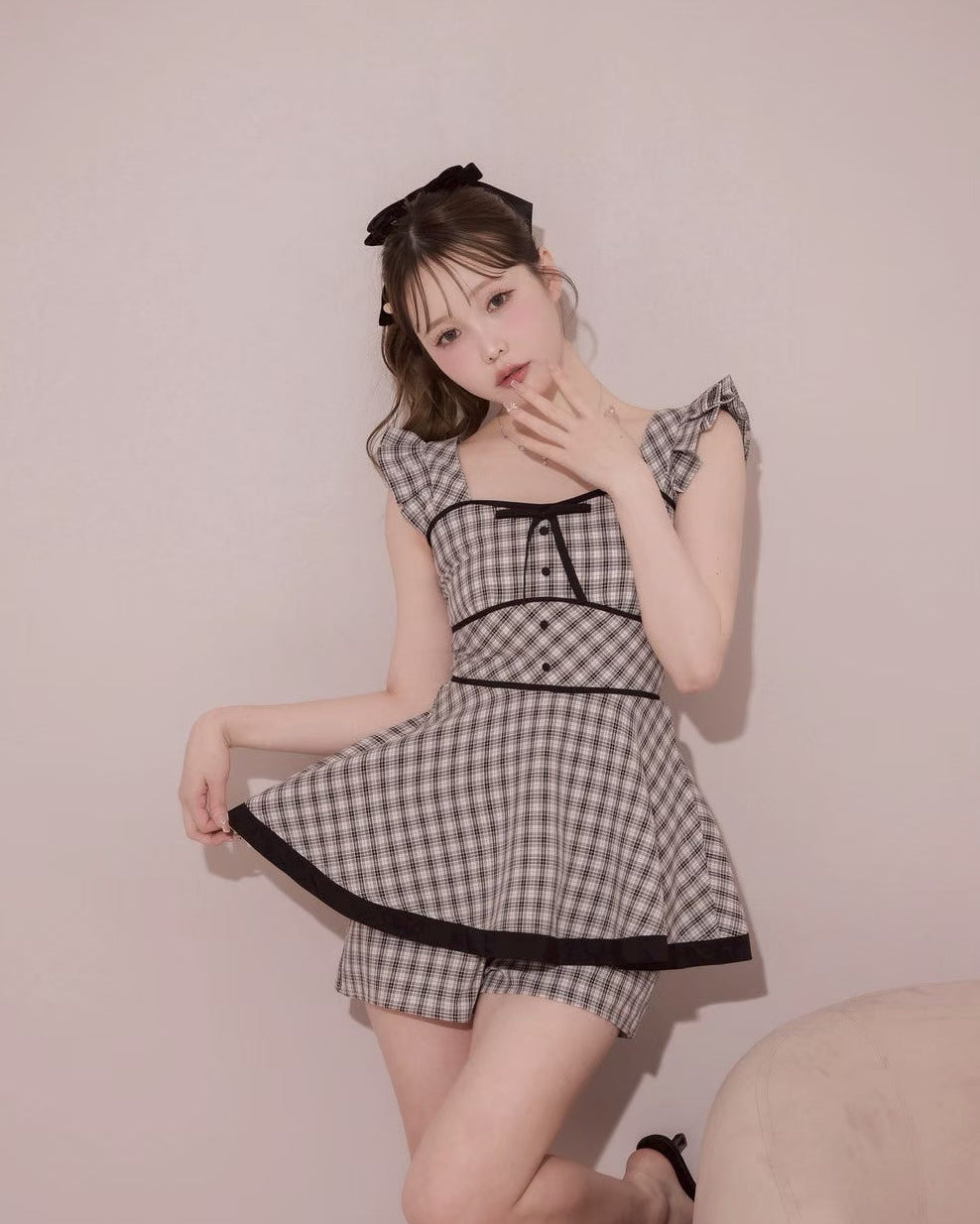 モデル身長：166cm / 着用カラー：アイボリーチェック