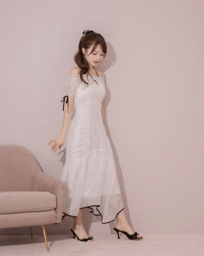 モデル身長：157cm / 着用カラー：ホワイトドット