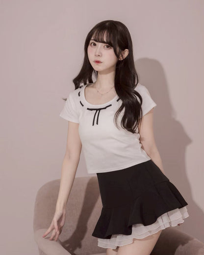 モデル身長：159cm / 着用カラー：ブラック