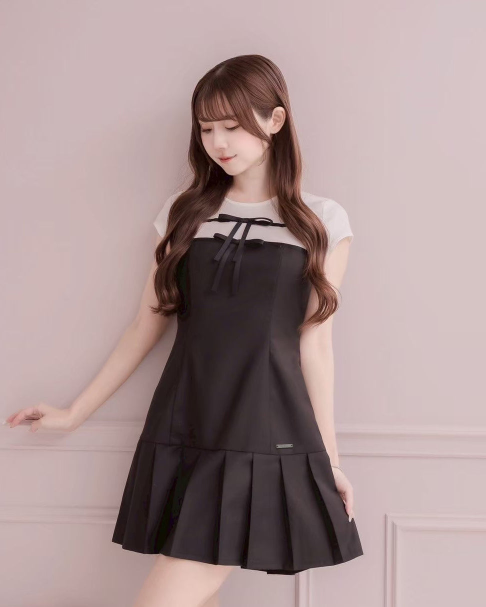 モデル身長：159cm / 着用カラー：ブラック×ブラック