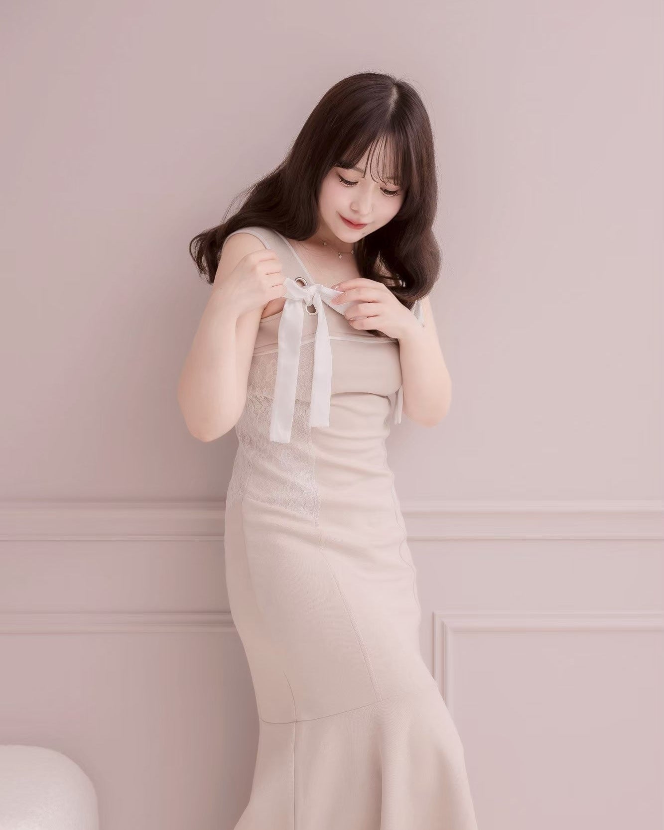 モデル身長：151cm / 着用カラー：ベージュ