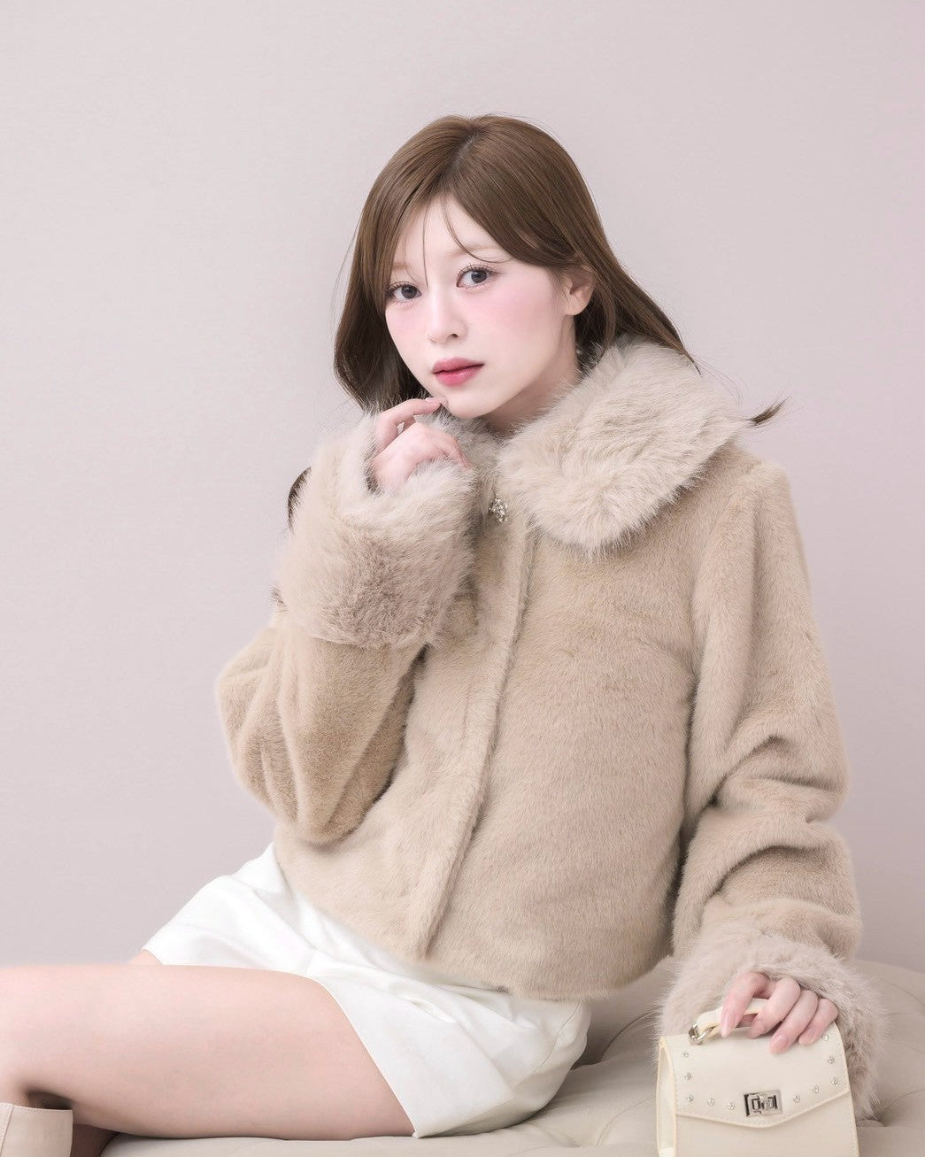 モデル身長：155cm / 着用カラー：ベージュ