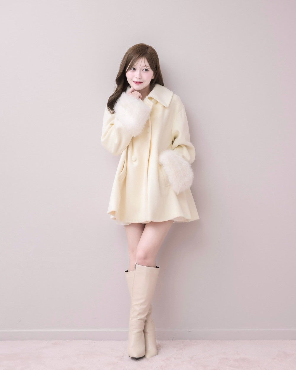 モデル身長：155cm / 着用カラー：アイボリー