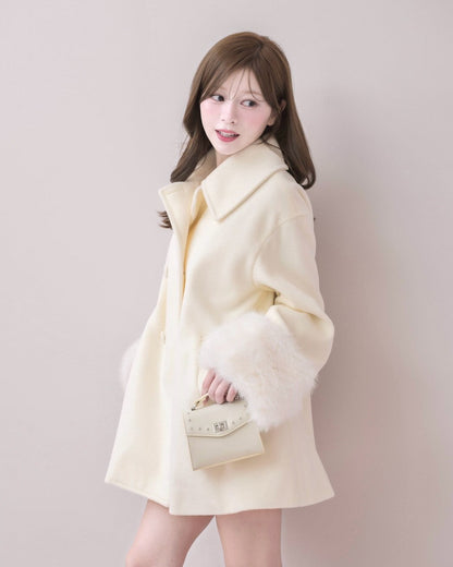 モデル身長：155cm / 着用カラー：アイボリー