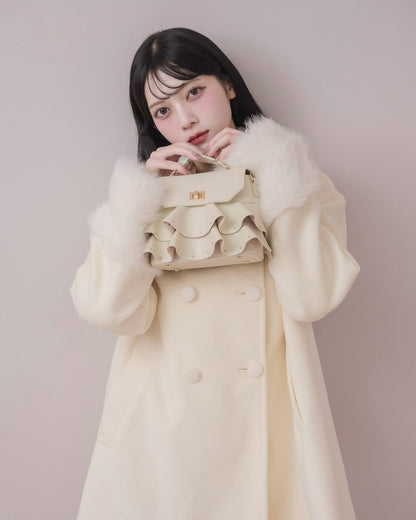 モデル身長：164cm / 着用カラー：アイボリー