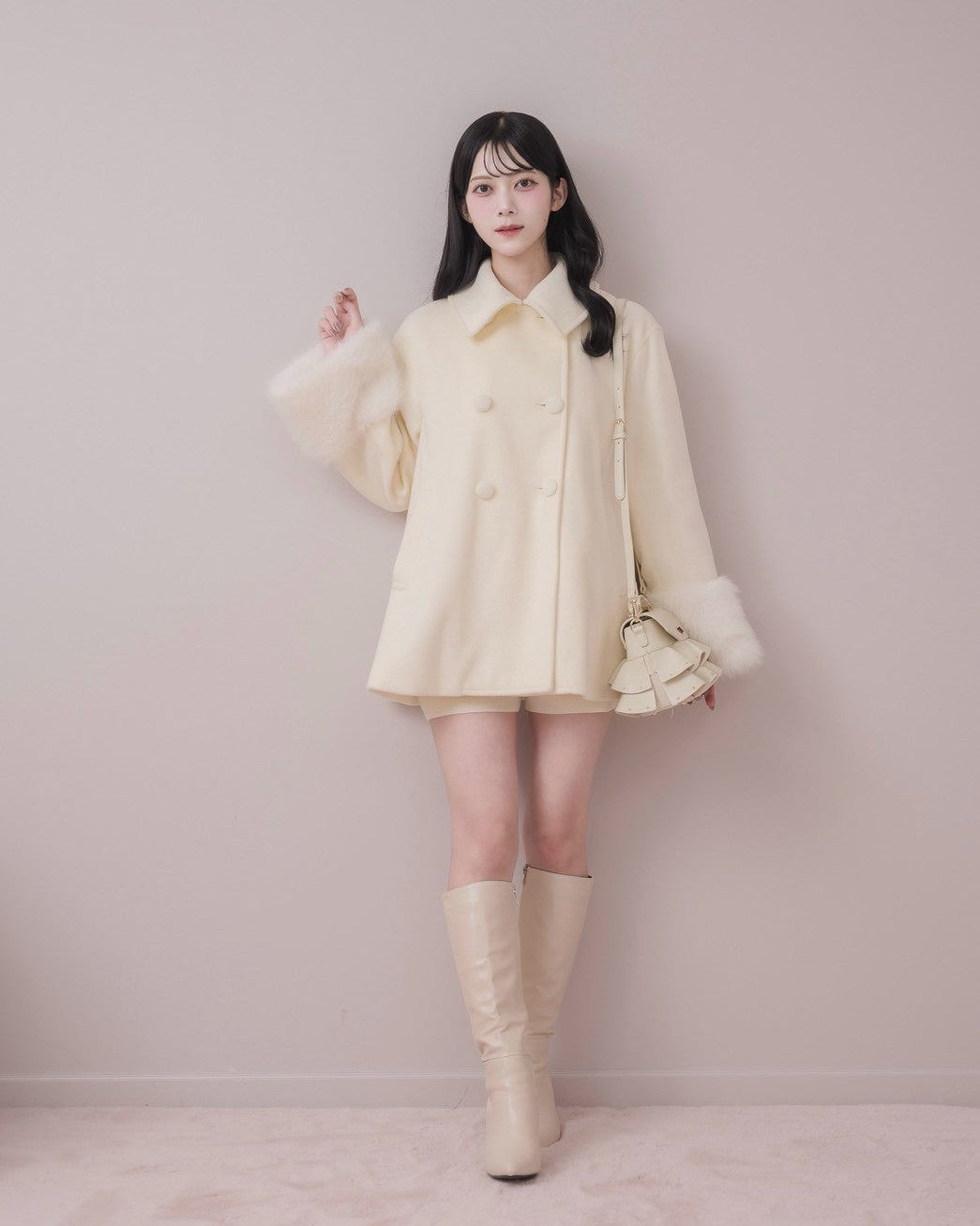 モデル身長：164cm / 着用カラー：アイボリー